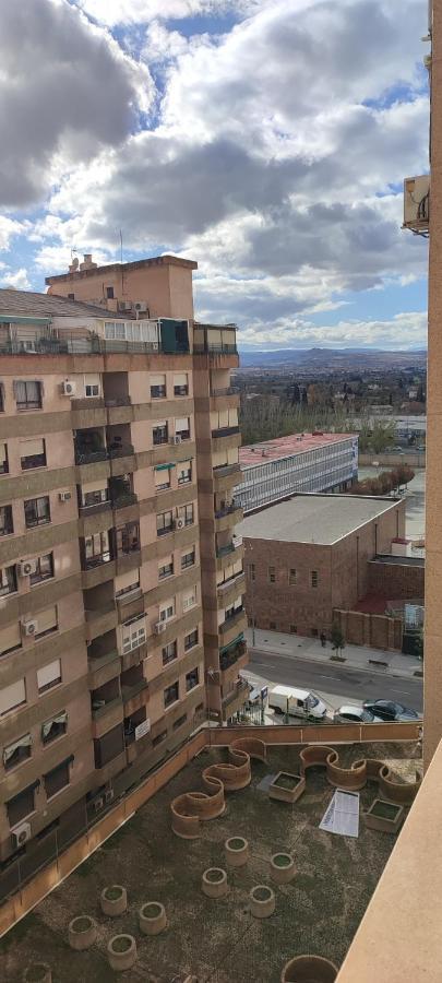 Habitacion Amplia Con Vistas Granada Esterno foto